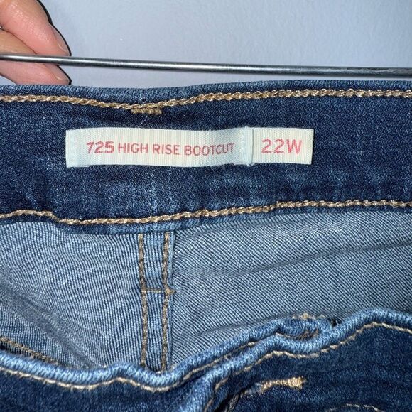 Levi’s 725 Women’s High Rise Boot cut Denim Jeans Size 22W plus size EUC - Picture 5 of 10